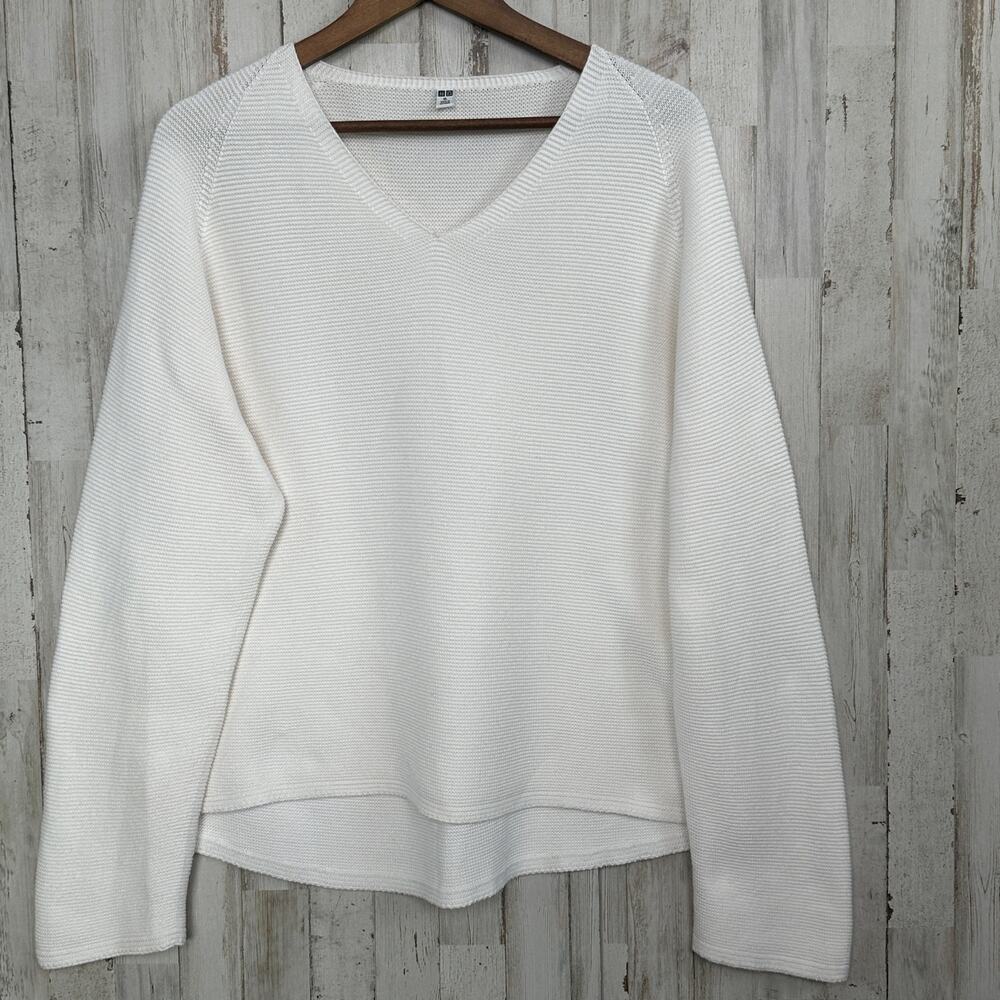 Uniqlo 3D Knit 100 Cotton Sweater XL Ivory Seamless V Neck Minimalist Preppy EUC